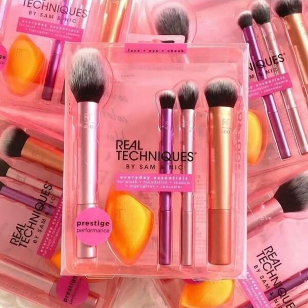 Real Techniques Brush Set