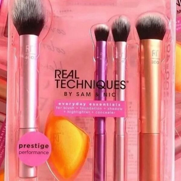 Real Techniques Brush Set