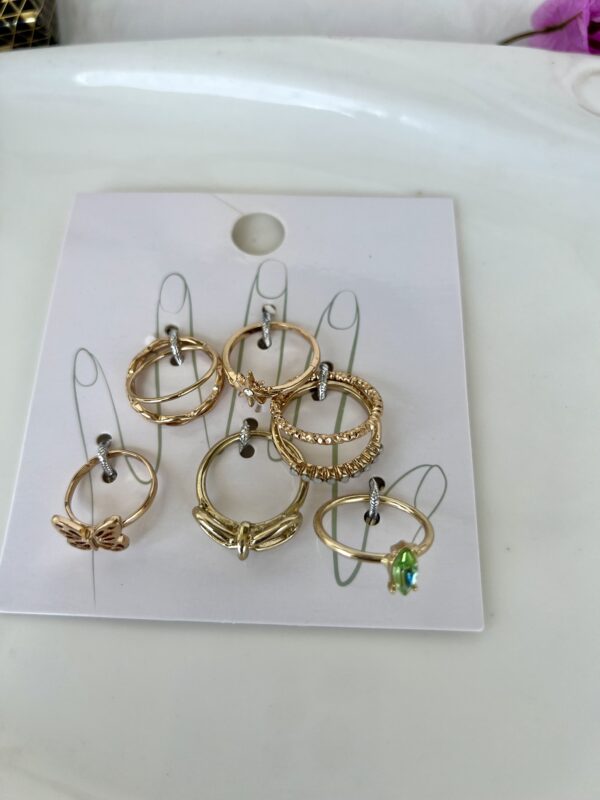 Sparkling Elegance Ring Set